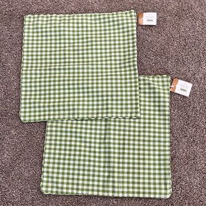 NWT Pottery Barn Piped Gingham Pillow Covers (Set of Two)
